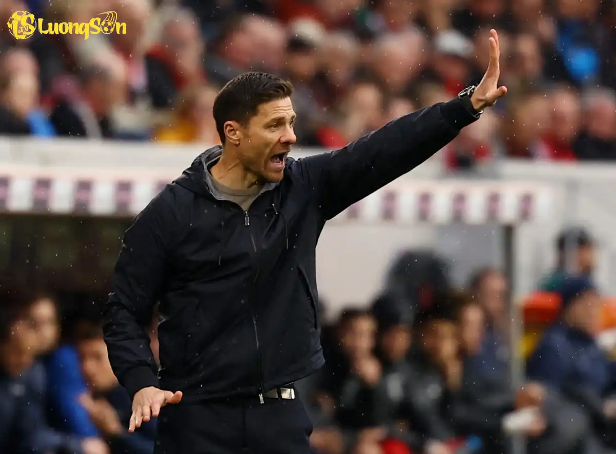 HLV Xabi Alonso khẳng định Rodrygo vẫn nằm trong kế hoạch của ông (Ảnh: GOAL) HLV Xabi Alonso khẳng định Rodrygo vẫn nằm trong kế hoạch của ông