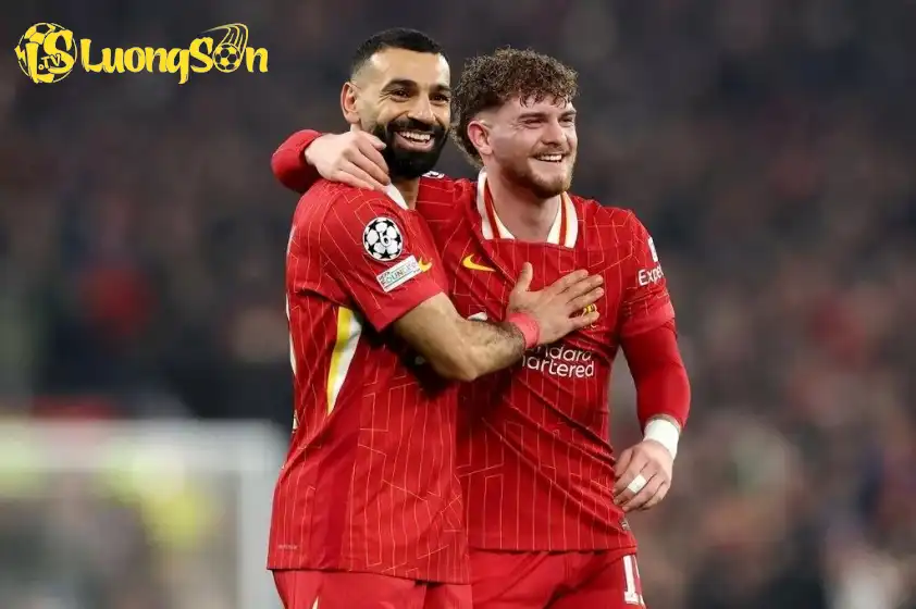 Salah gửi tin nhắn đầy tình cảm đến Elliott trên trang cá nhân. (Ảnh: ECHO) Salah gửi tin nhắn đầy tình cảm đến Elliott trên trang cá nhân
